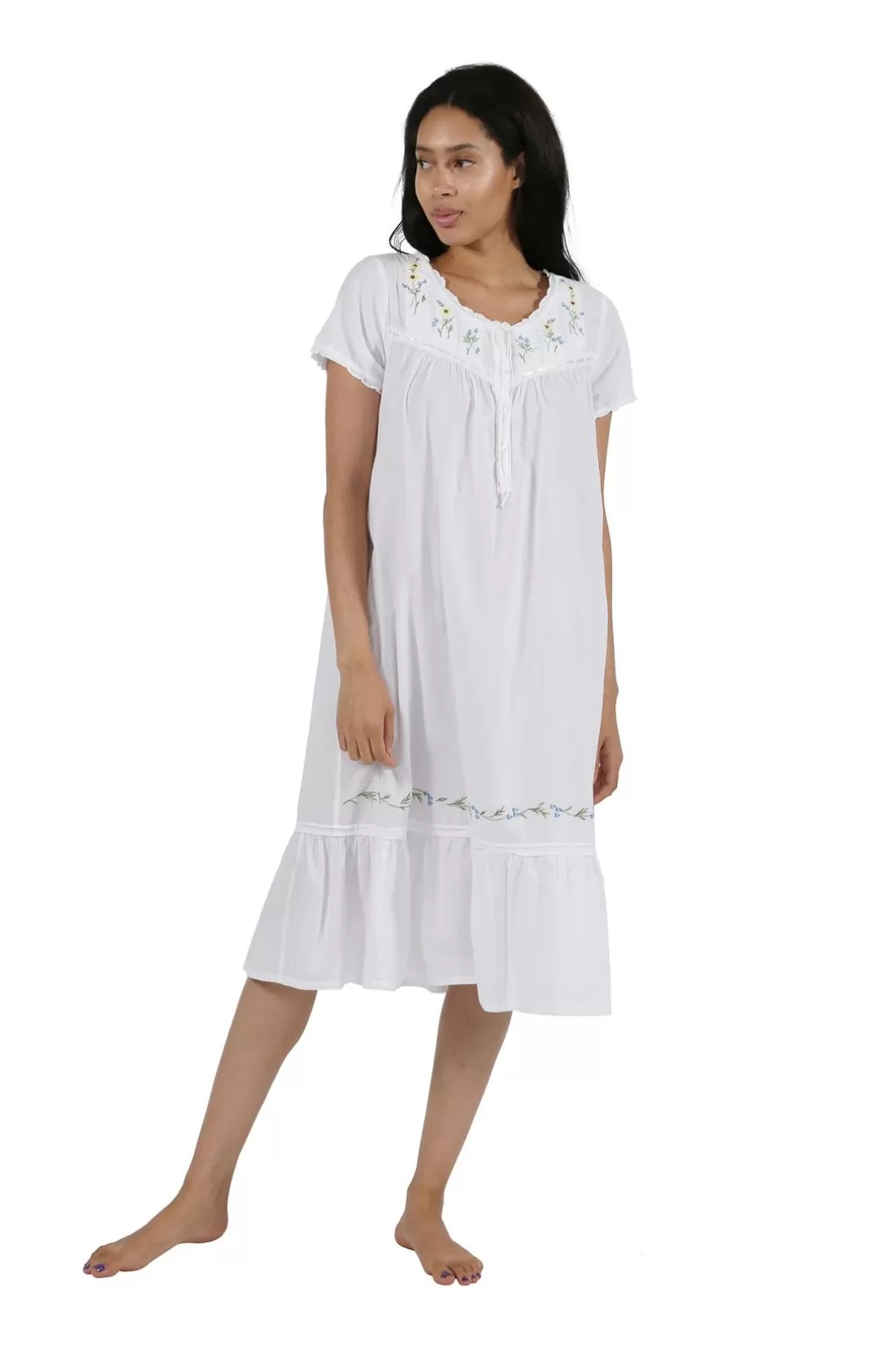 La Cera™ 100% Cotton Short Sleeve Embroidered Gown