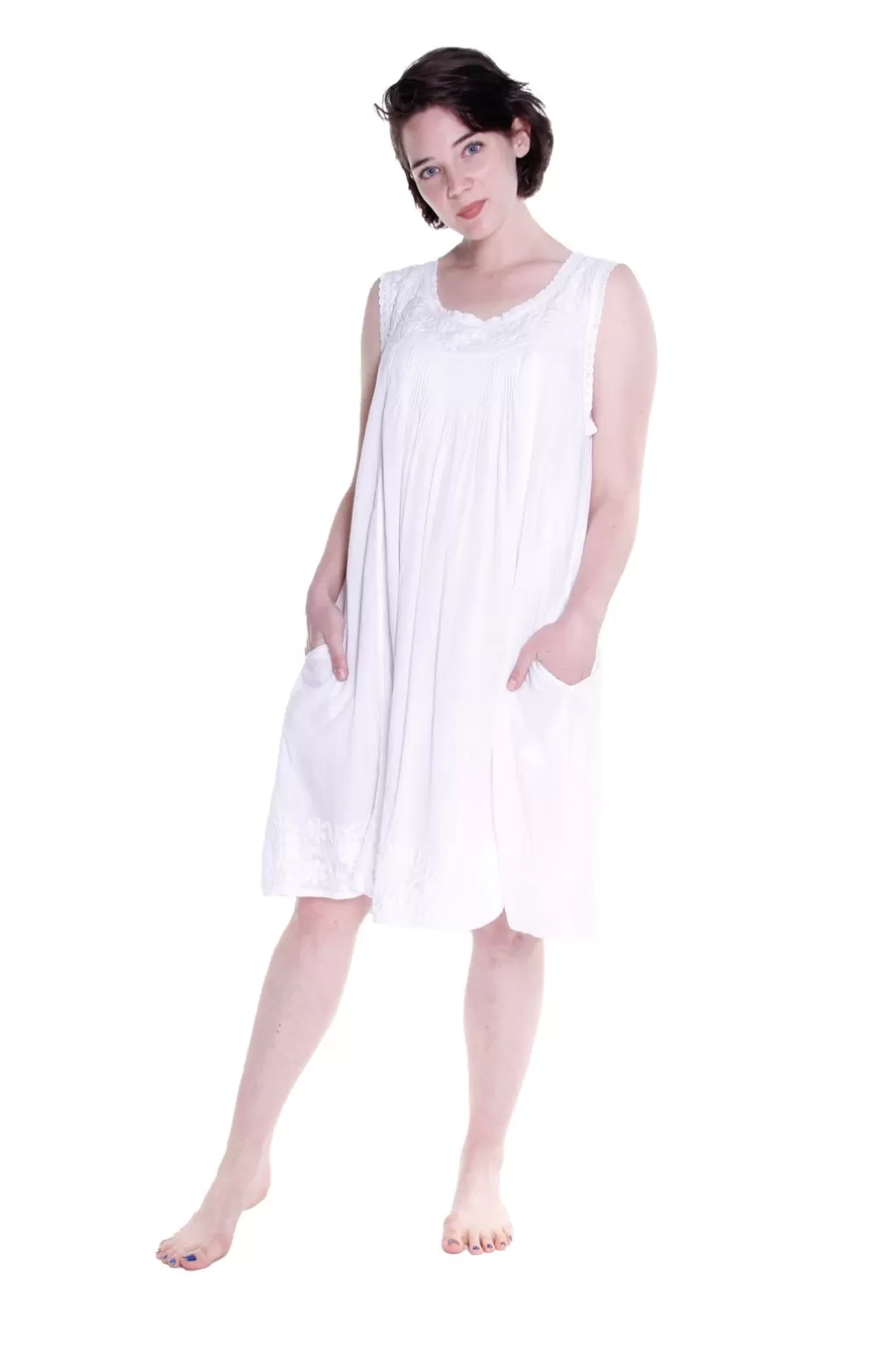 La Cera™ 100% Cotton White Embroidered Chemise