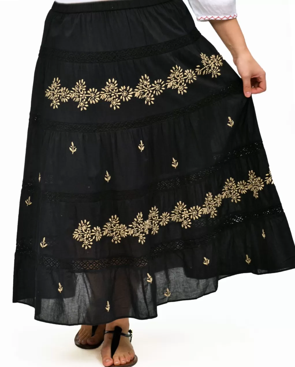 La Cera™ La Cera Embroidered Detail Peasant Skirt