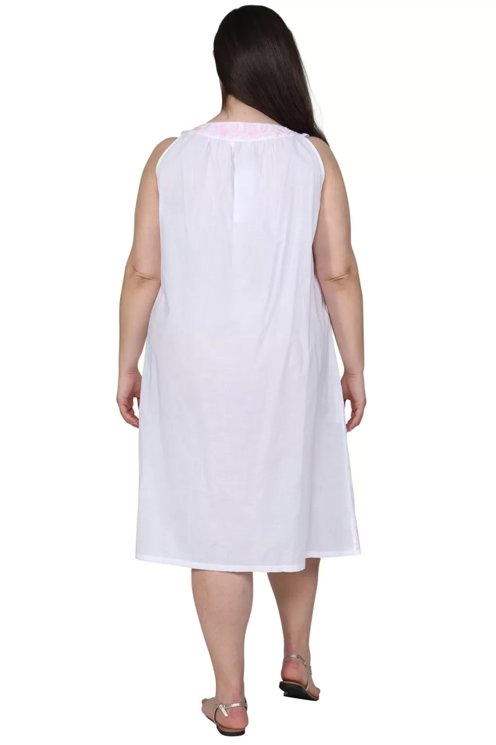 La Cera™ La Cera Plus Size Sleeveless Gown With Contrast Embroidery