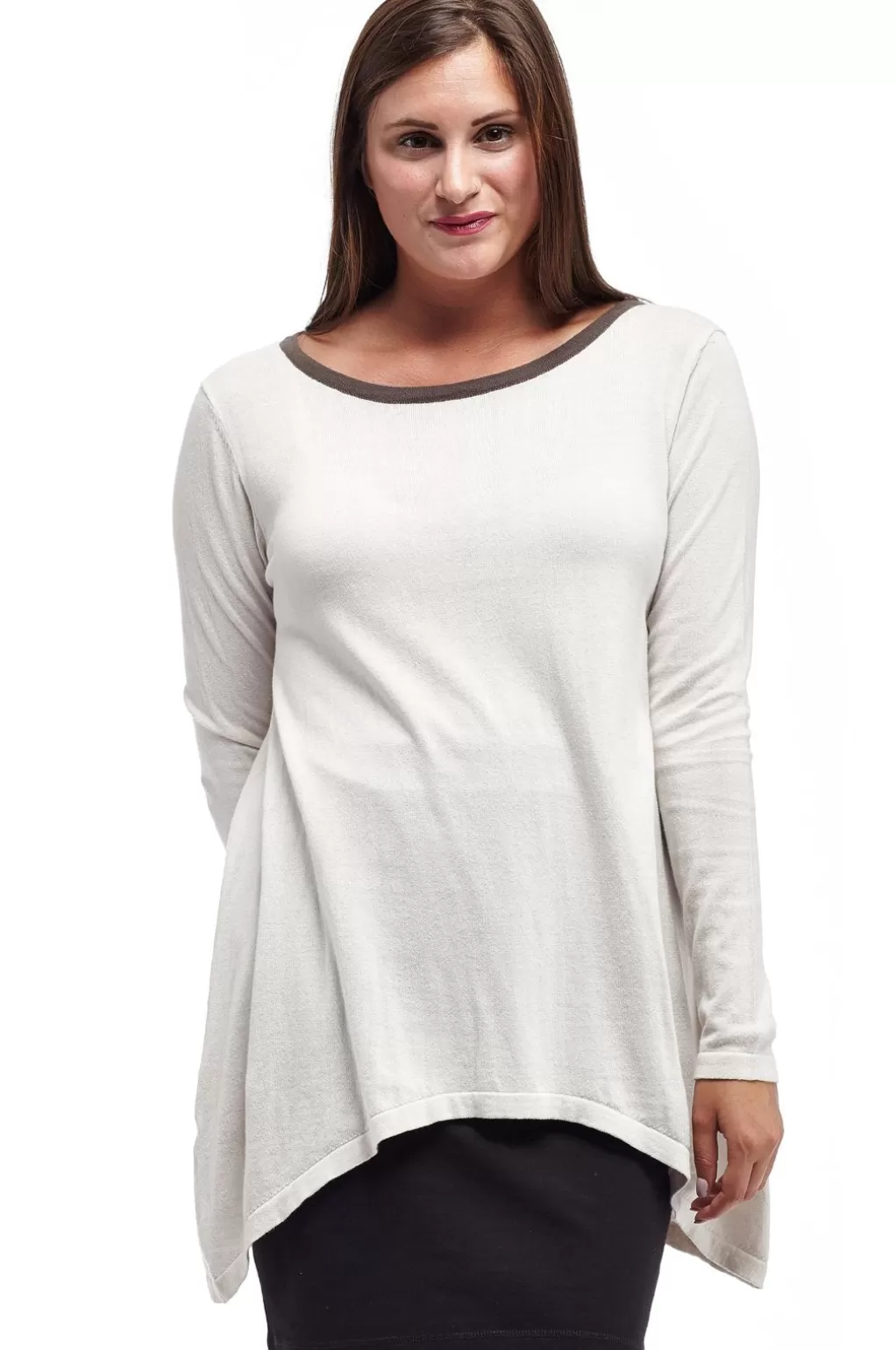 La Cera™ La Cera Rounded Neck Pullover Sweater Top