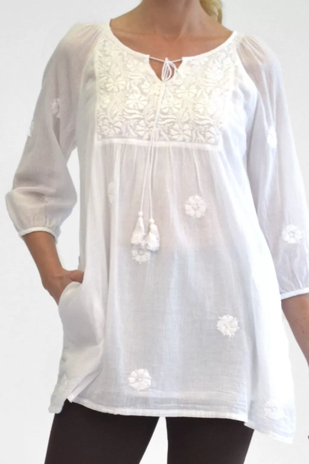 La Cera™ La Cera Women'S Long Sleeve Embroidered Top