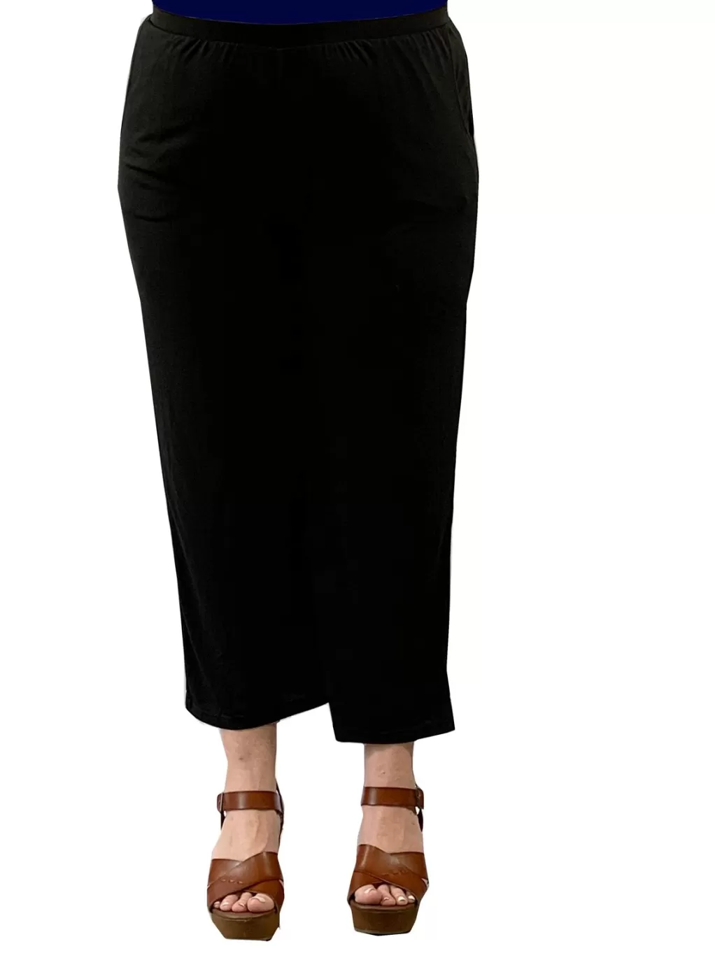 La Cera™ Plus Size La Cera Solid Cropped Pant