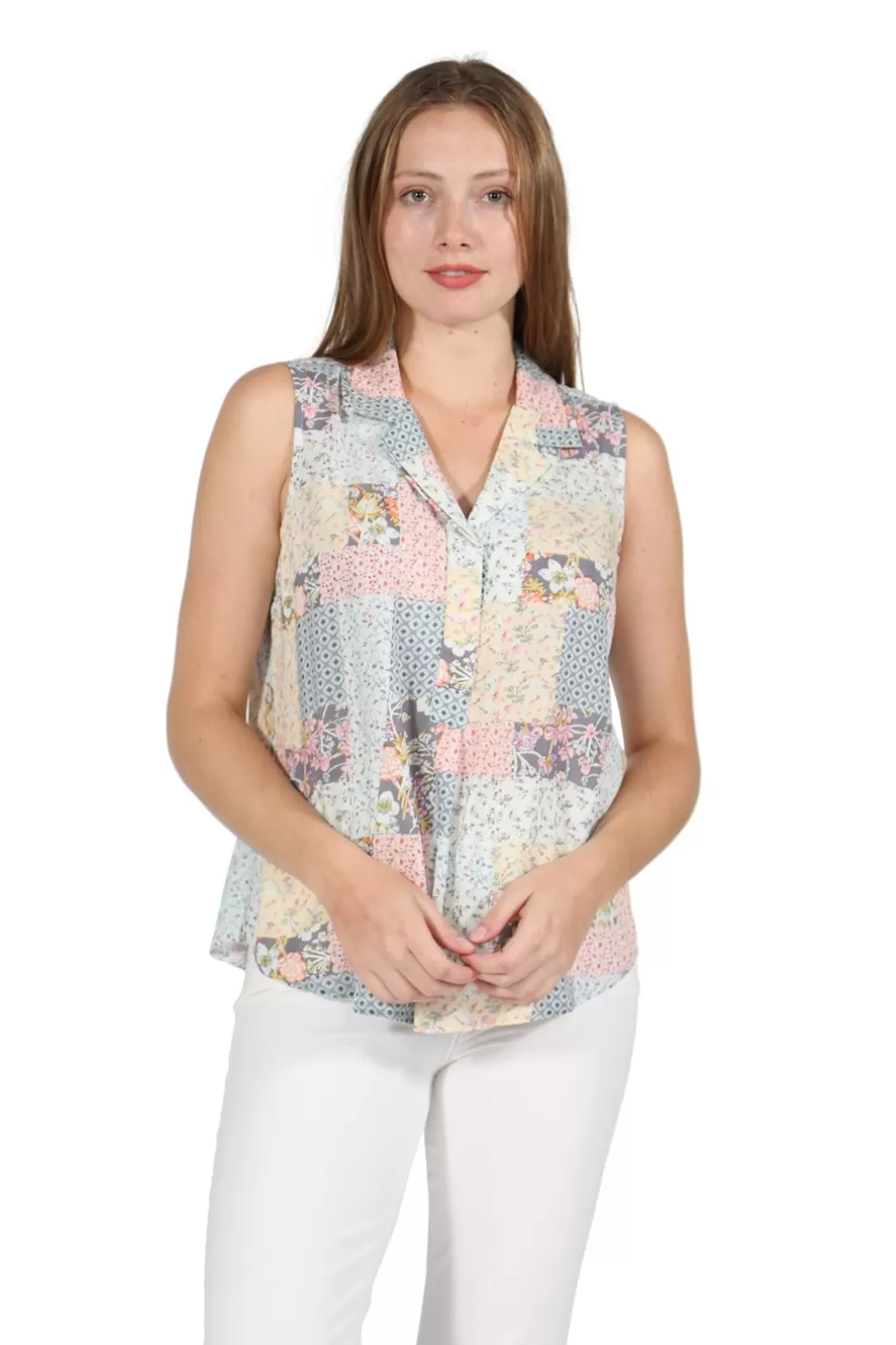La Cera™ Printed Rayon Sleeveless Button Front Top
