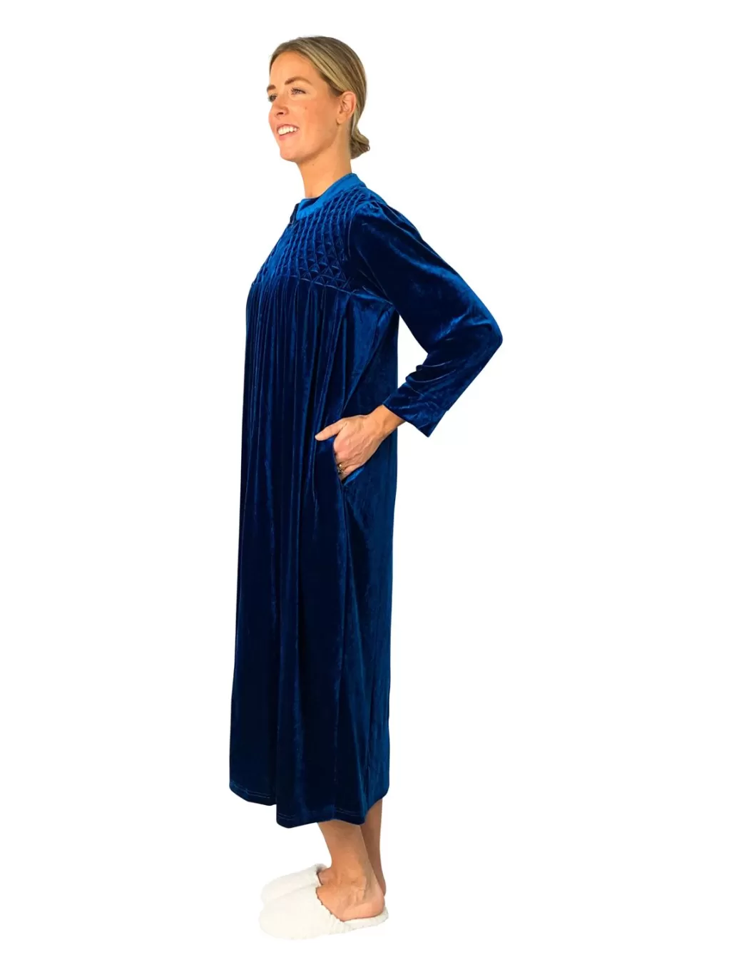 La Cera™ Smocked Velour Zip Front Robe