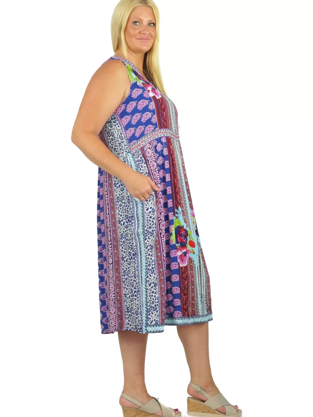 La Cera™ V-Neckline Empire Waist Border Print Dress - Plus Size